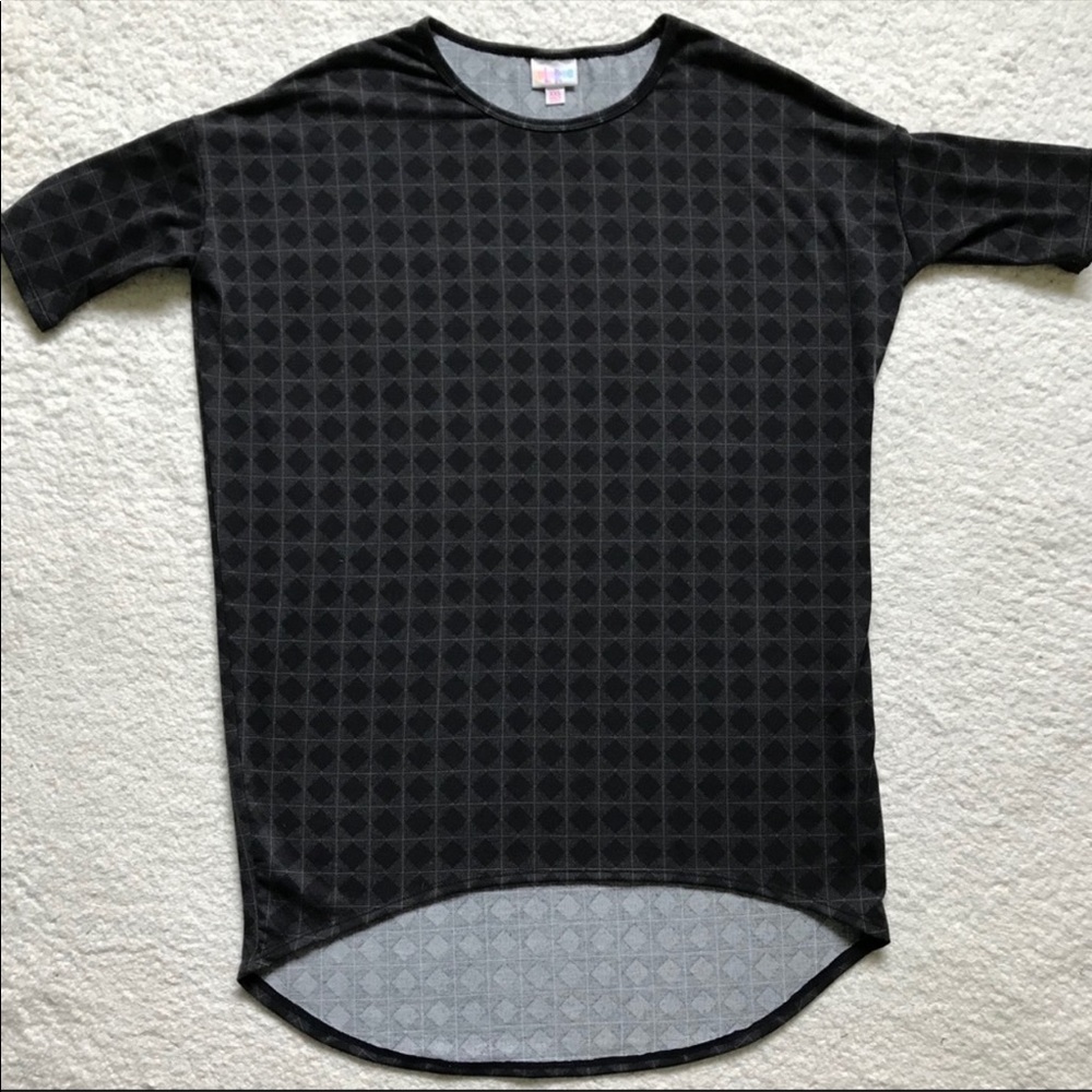 LuLaRoe Irma Tunic in Black and Gray Pattern